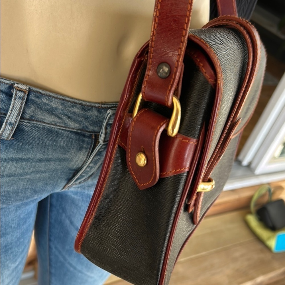 Bollini Genuine Italian Leather Black and Brown Crossbody Bag Classic Structured - Picture 4 of 16